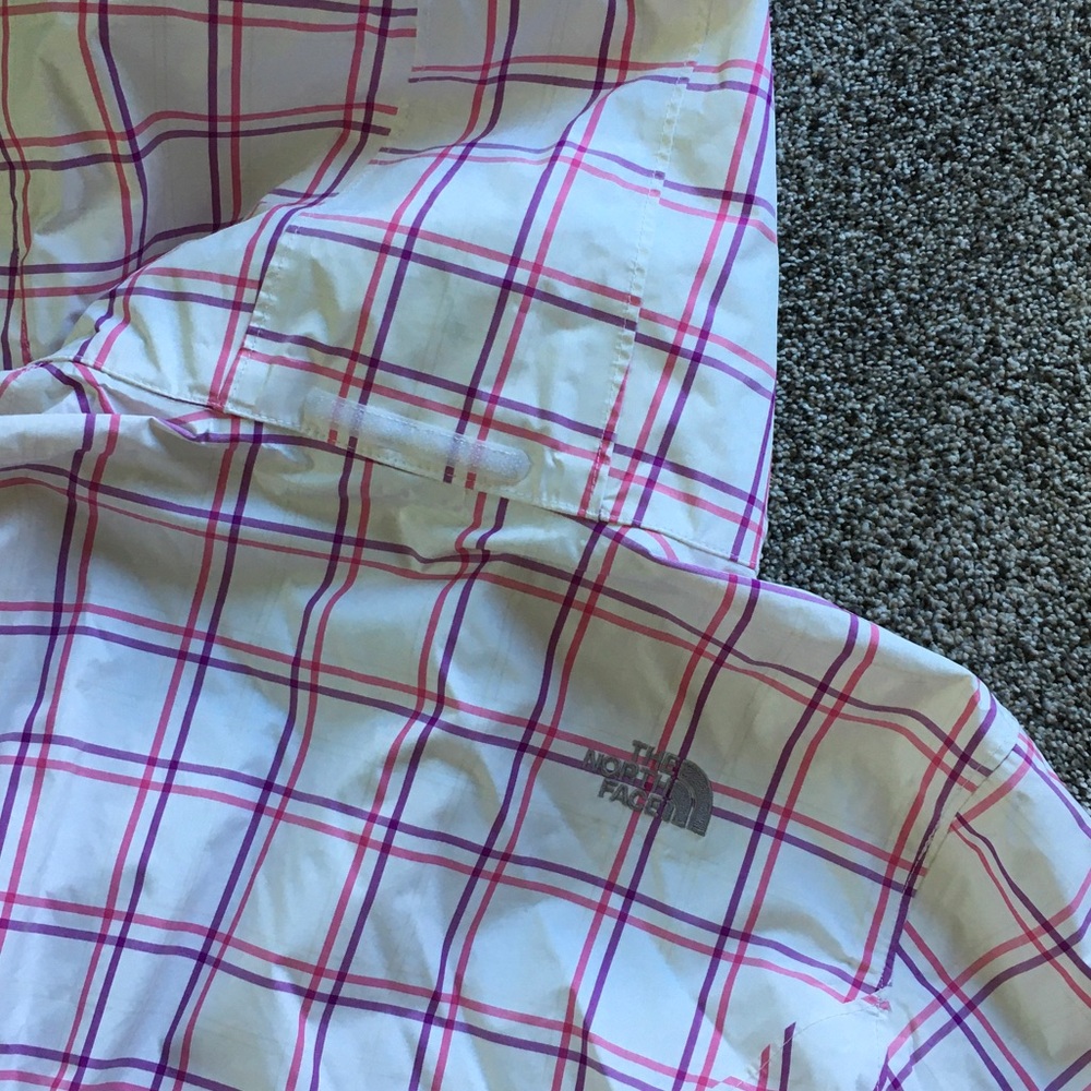 The North Face Pink & Purple Plaid Hooded Jacket - Picture 6 of 8